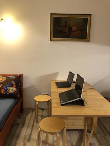 Apartment Central Modern Flat For 3 *